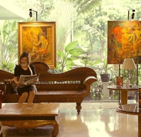 Weta International Hotel Surabaya Ngoại thất bức ảnh