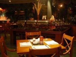 Weta International Hotel Surabaya Ngoại thất bức ảnh