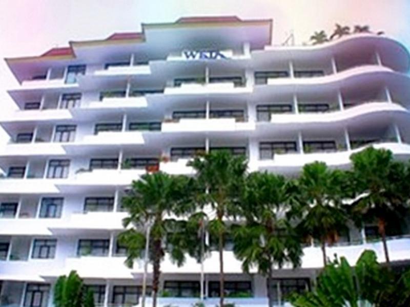 Weta International Hotel Surabaya Ngoại thất bức ảnh